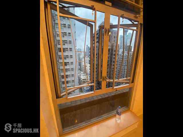 Sai Ying Pun - Yue Sun Mansion Block 1 04