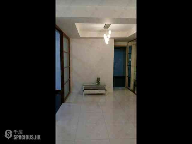 Wan Chai - Phoenix Court Block 5 03