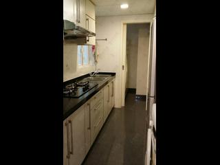 Wan Chai - Phoenix Court Block 5 08