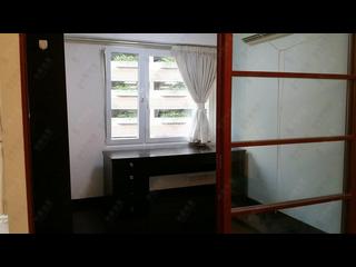 Wan Chai - Phoenix Court Block 5 13