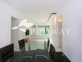 Mid Levels Central - Hillsborough Court 03