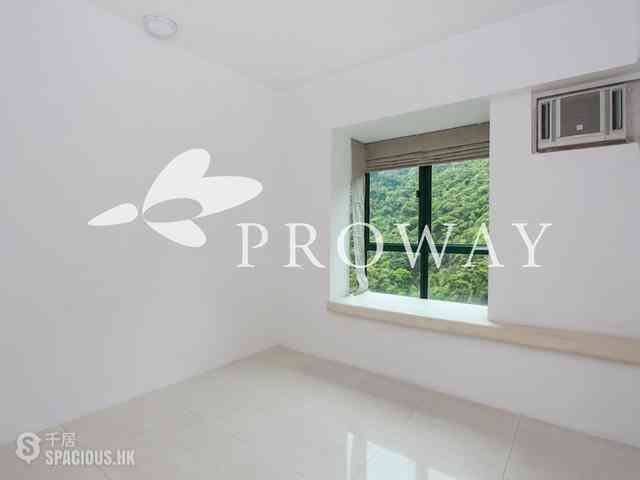 Mid Levels Central - Hillsborough Court 04