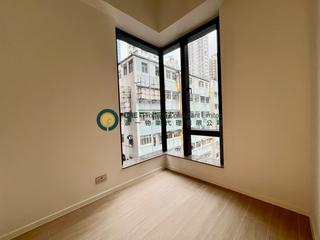 Sai Ying Pun - Des Voeux W Residence 07