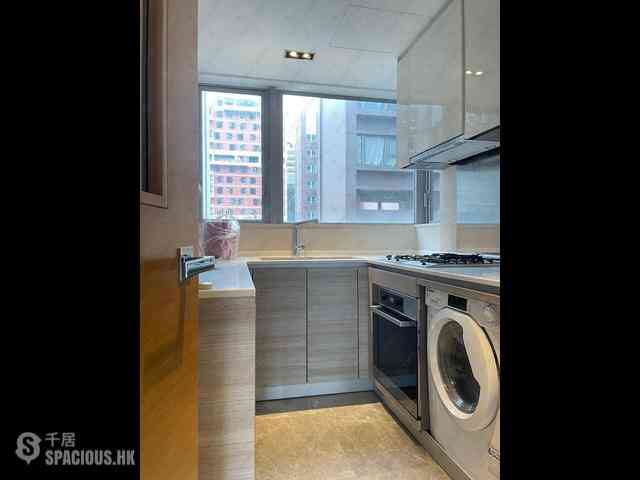 Sai Ying Pun - The Summa 08