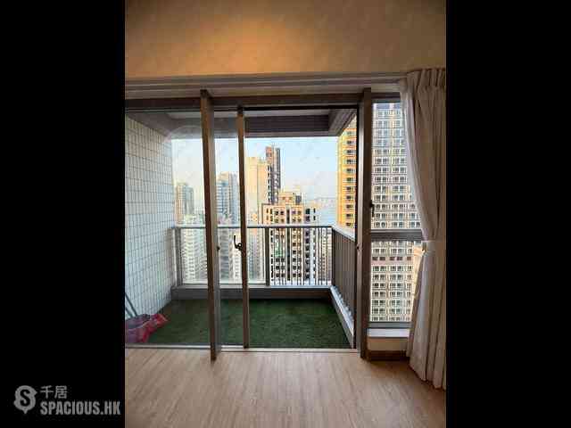 Sai Ying Pun - Island Crest 04