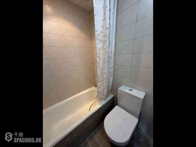 Sai Ying Pun - Island Crest 10