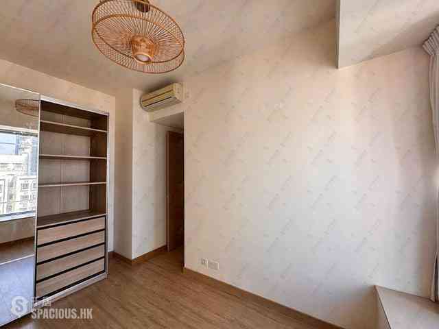Sai Ying Pun - Island Crest 13