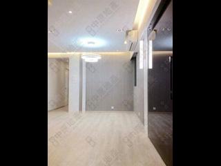 Mid Levels Central - Robinson Place 02