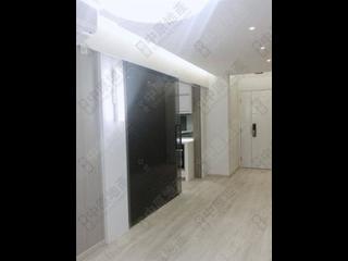 Mid Levels Central - Robinson Place 03