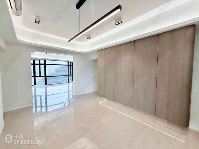 Mid Levels East - Bamboo Grove 01