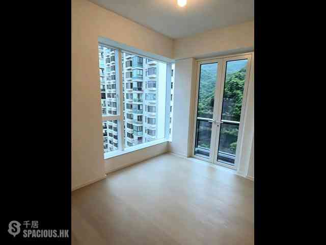 Wan Chai - 33 Kennedy Road 02