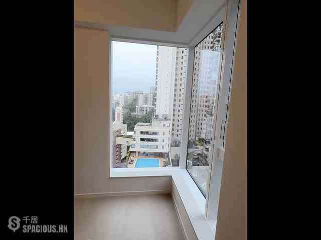 Wan Chai - 33 Kennedy Road 08