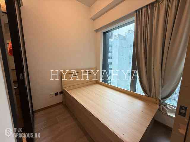 Sai Ying Pun - One・Artlane 05