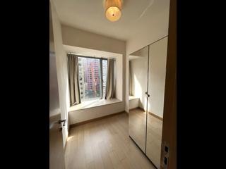 Sai Ying Pun - Island Crest 05
