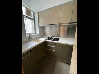 Sai Ying Pun - Island Crest 02