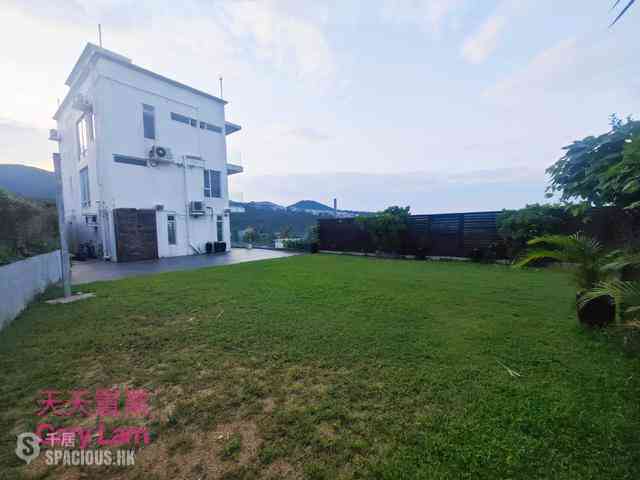 Clear Water Bay - Tai Hang Hau 29