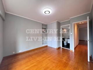 Mid Levels Central - Robinson Place 07
