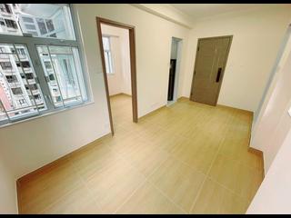 Shau Kei Wan - Hong Wah Mansion Block 1 02