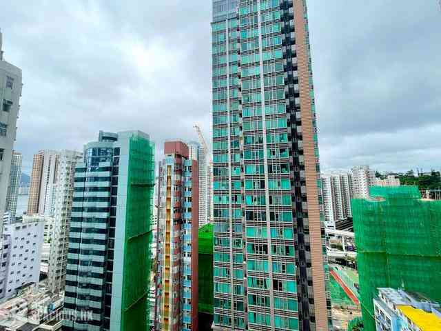 Shau Kei Wan - Hong Wah Mansion Block 1 08