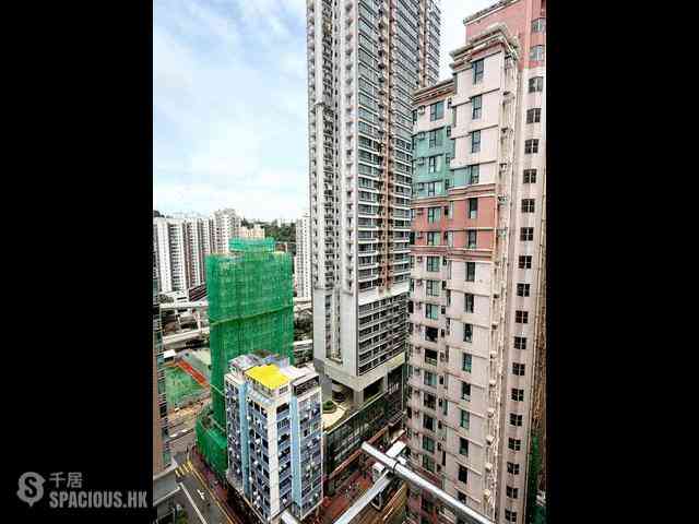 Shau Kei Wan - Hong Wah Mansion Block 1 09