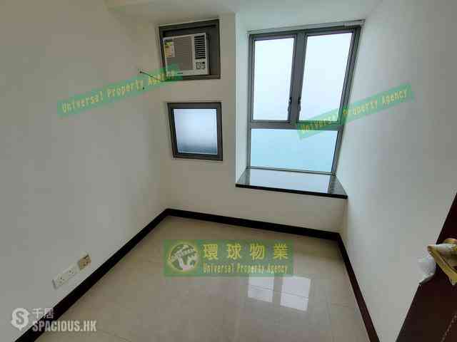 Kennedy Town - The Merton Tower 1 13