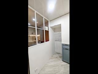 Shau Kei Wan - Perfect Mount Gardens Block B 07