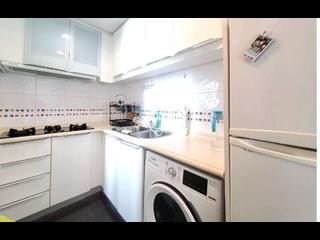Kennedy Town - The Merton 06