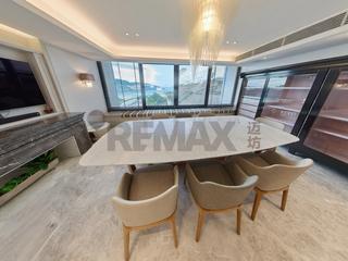 Chung Hom Kok - Pinewaver Villas 05