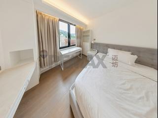Chung Hom Kok - Pinewaver Villas 13