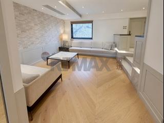 Chung Hom Kok - Pinewaver Villas 19