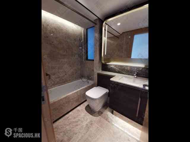 Wong Chuk Hang - The Southside Phase 2 La Marina Tower 2A 03