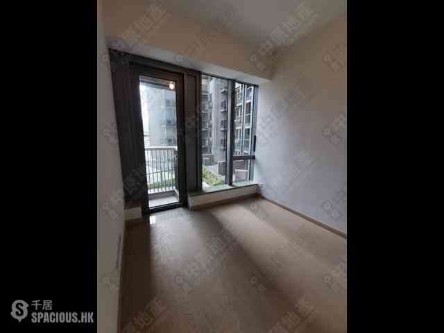 Wong Chuk Hang - The Southside Phase 2 La Marina Tower 2A 07
