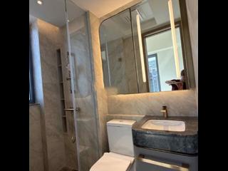 Sai Ying Pun - Des Voeux W Residence 07