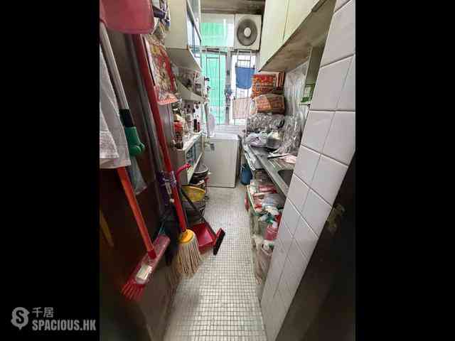 Wan Chai - Gold Harbour Mansion 04