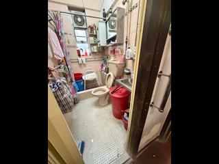 Wan Chai - Gold Harbour Mansion 08