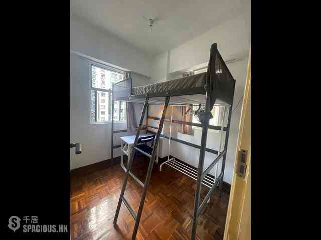 Shek Tong Tsui - Cheong Wan Mansion 02