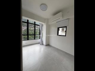 Mid Levels Central - Vantage Park 02
