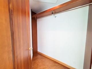 Mid Levels Central - Regence Royale Tower 1 04