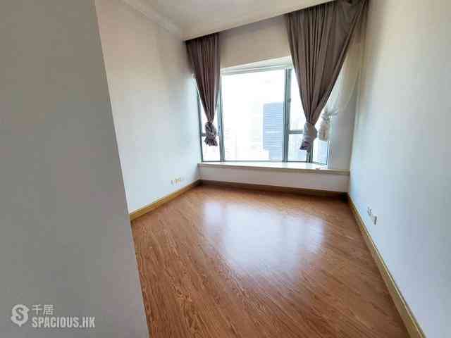 Mid Levels Central - Regence Royale Tower 1 08