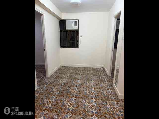 North Point - Wah Hong Mansion 04