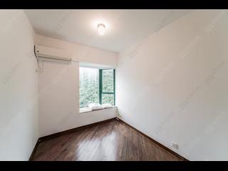 Mid Levels Central - Hillsborough Court Block 1 11