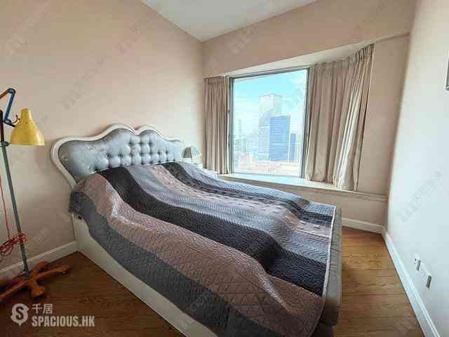 Mid Levels Central - Regence Royale 02