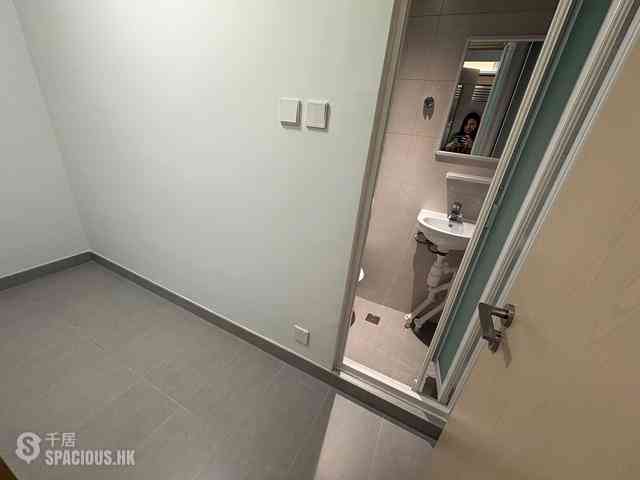 Wong Chuk Hang - The Southside Phase 4B 08