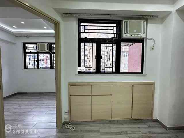 Happy Valley - Man Wah Building 02