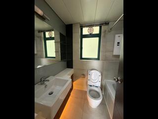 Sai Wan Ho - Grand Promenade Block 2 07