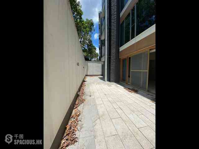 Clear Water Bay - Mount Pavilia 01