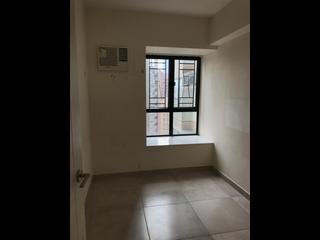 Mid Levels Central - Vantage Park 05