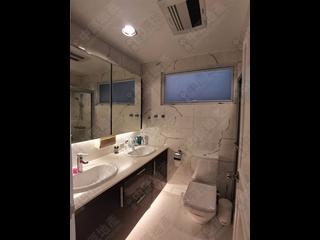Mid Levels Central - Elegant Garden 16