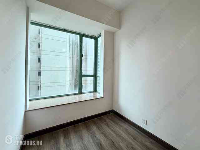 Sai Ying Pun - Bon-Point 36