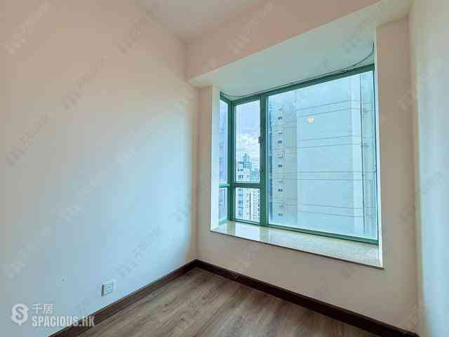 Sai Ying Pun - Bon-Point 34